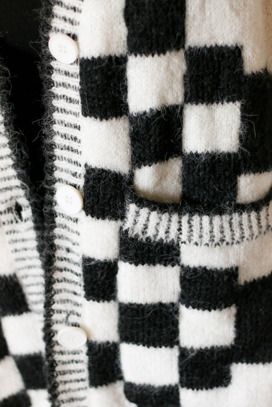 Checkered Cardigan [black]